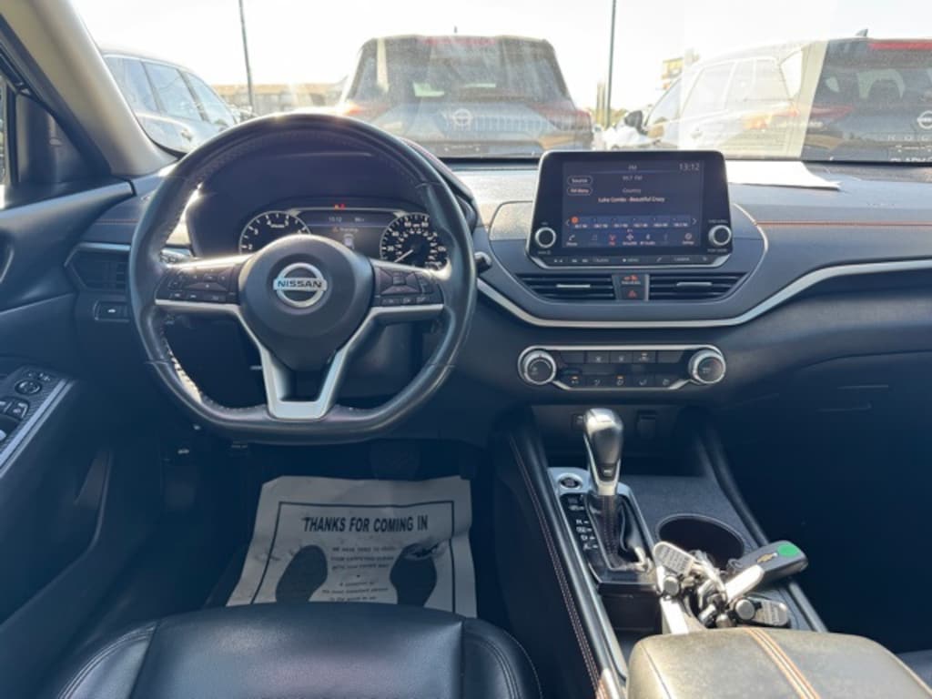 Used 2022 Nissan Altima 2.5 SR Sedan