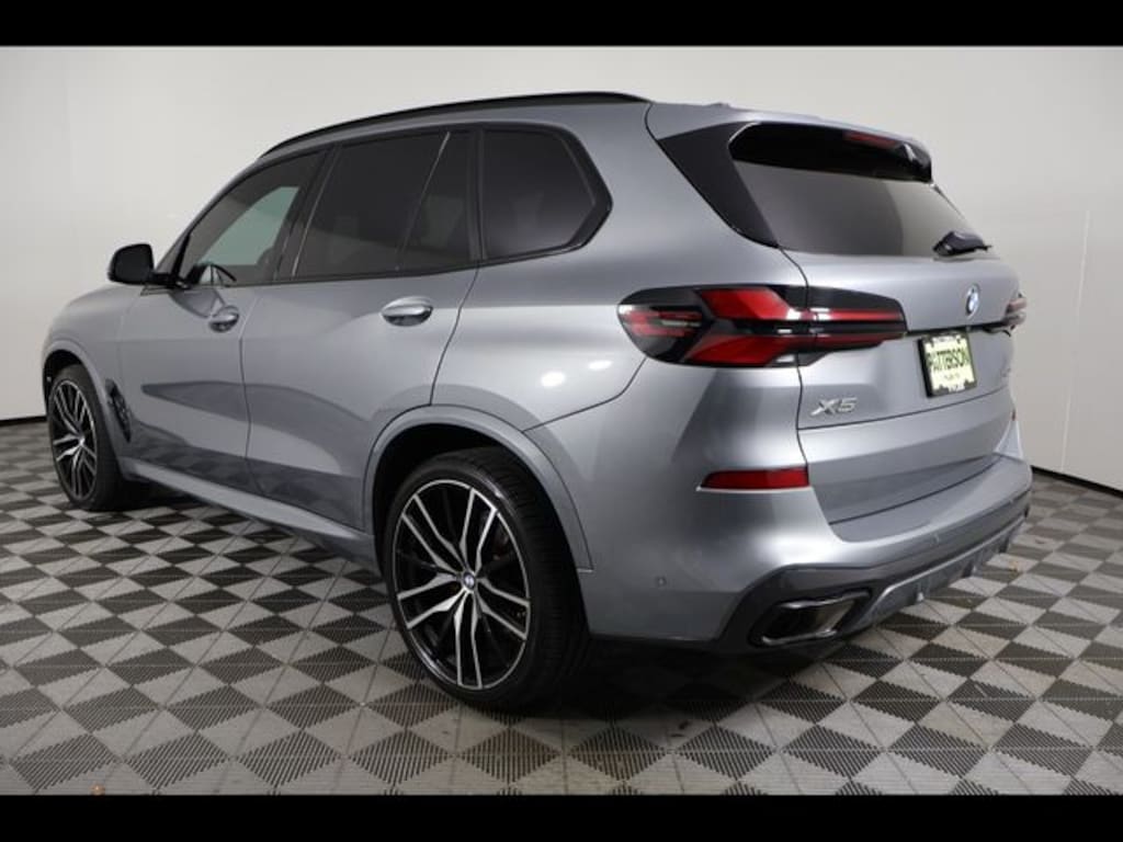 Used 2024 BMW X5 xDrive40i SUV
