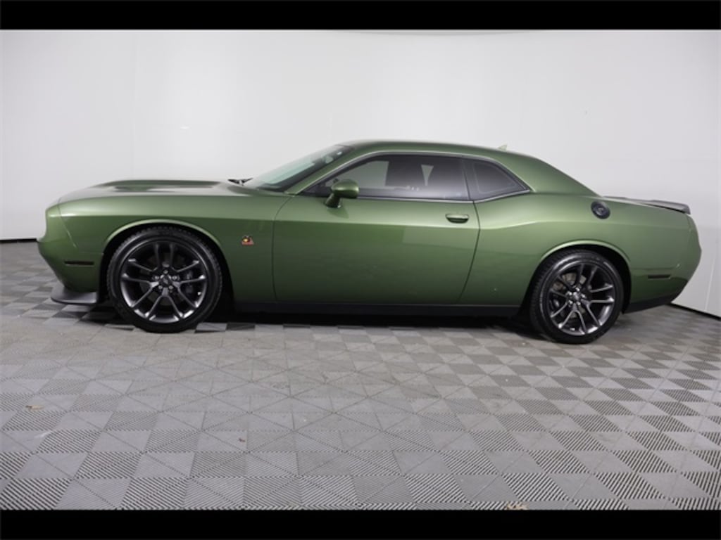Used 2022 Dodge Challenger R/T Scat Pack Coupe