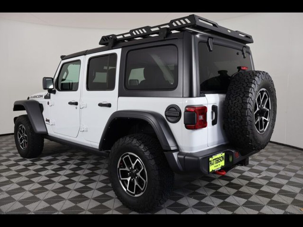 Used 2024 Jeep Wrangler Rubicon SUV