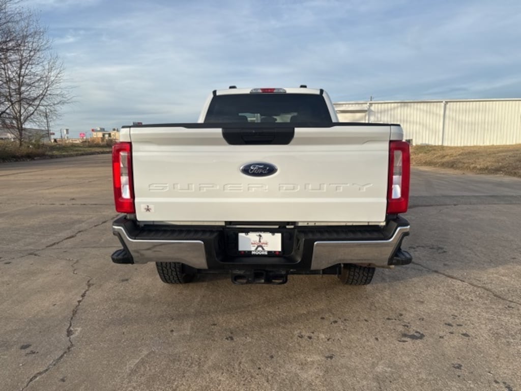 Used 2025 Ford F-250 Truck Crew Cab