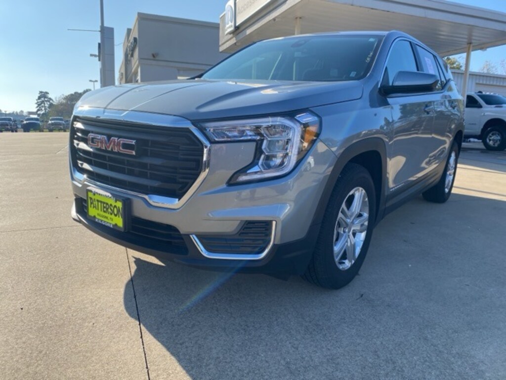 Used 2024 GMC Terrain SLE SUV
