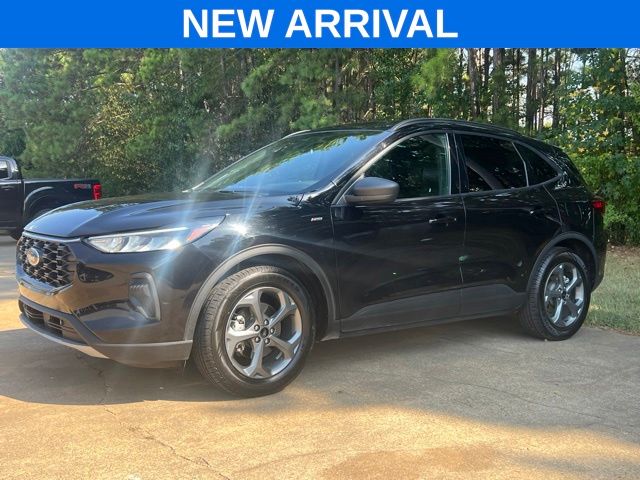 Used 2025 Ford Escape ST-Line
