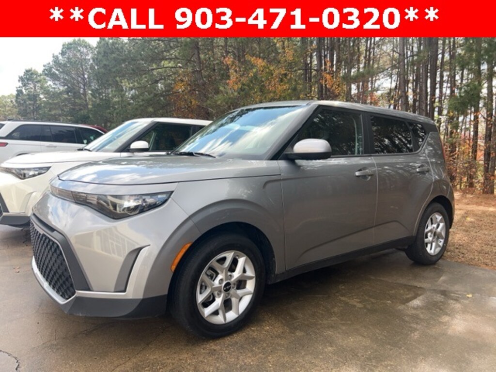 Used 2024 Kia Soul LX Hatchback