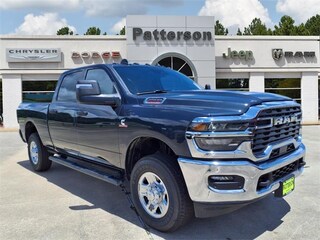 2025 Ram 2500 TRADESMAN CREW CAB 4X4 6'4 BOX Pickup