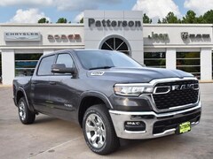 2025 Ram 1500 LONE STAR CREW CAB 4X4 5'7 BOX Pickup