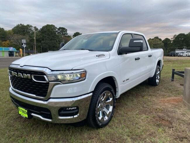 2026 Ram 1500 LONE STAR CREW CAB 4X4 5'7 BOX Pickup