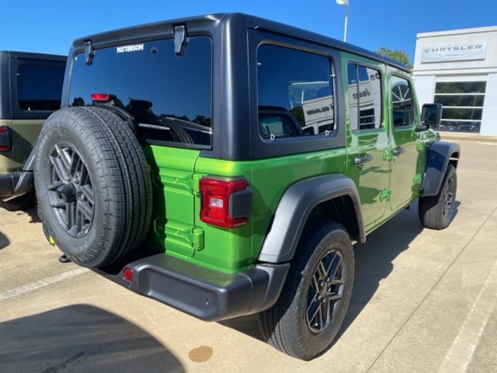 New 2026 Jeep Wrangler 4-DOOR SPORT S Sport Utility