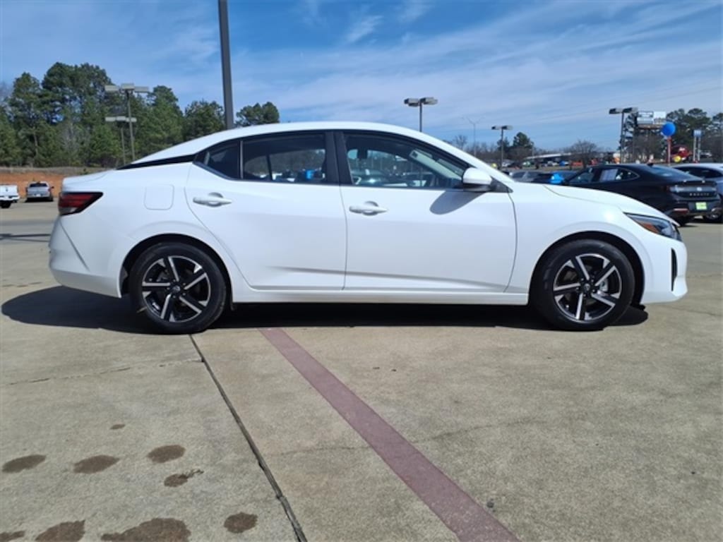 Used 2024 Nissan Sentra SV Sedan