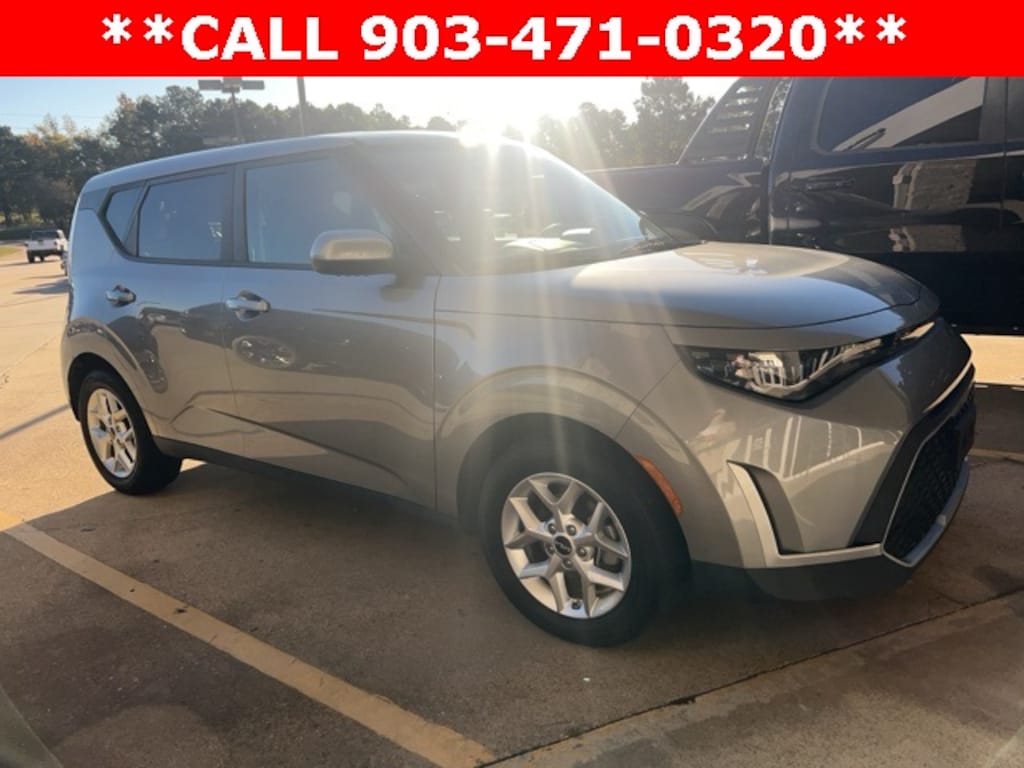 Used 2024 Kia Soul LX Hatchback