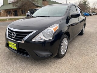 2019 Nissan Versa 1.6 SV Sedan