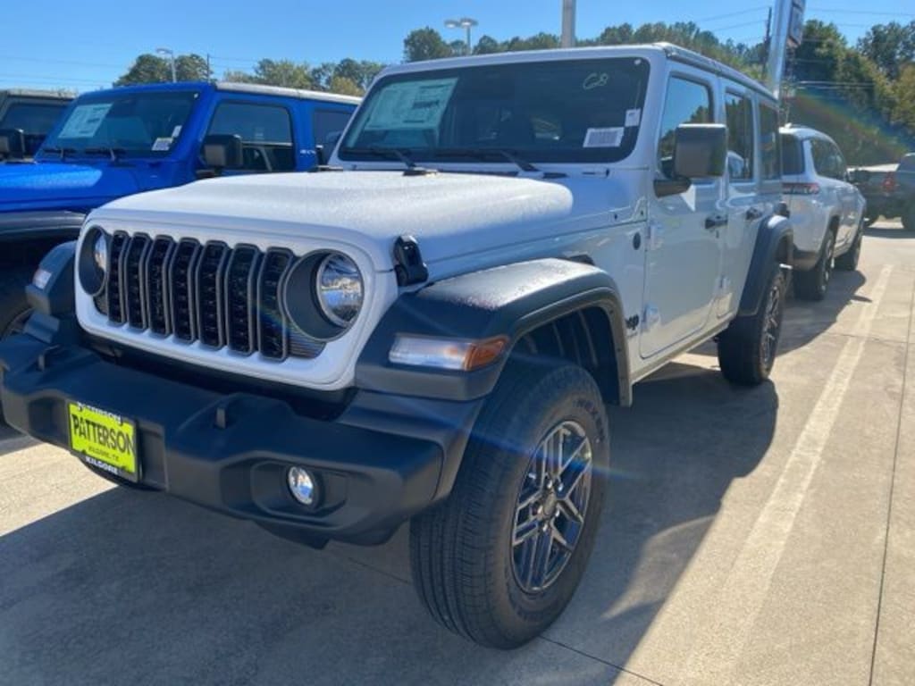 New 2026 Jeep Wrangler 4-DOOR SPORT S Sport Utility