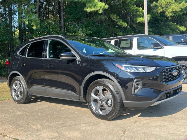 Used 2025 Ford Escape ST-Line Select