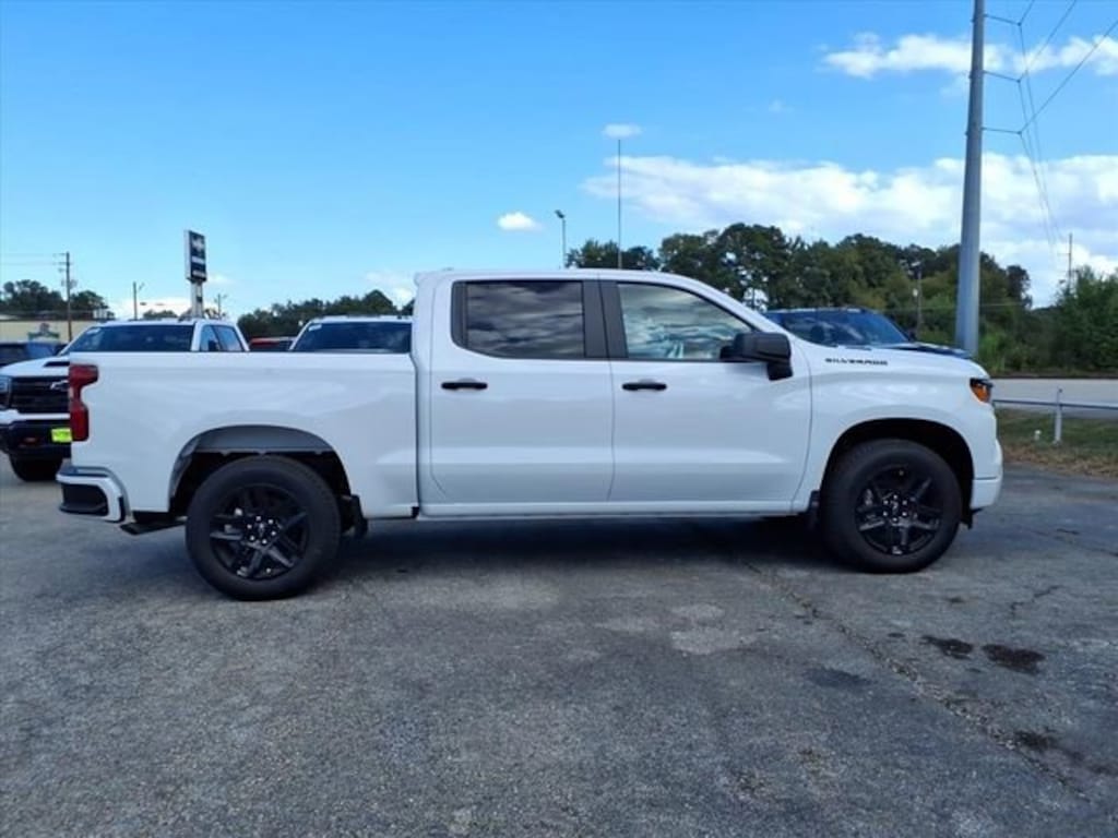 New 2026 Chevrolet Silverado 1500 Custom Truck