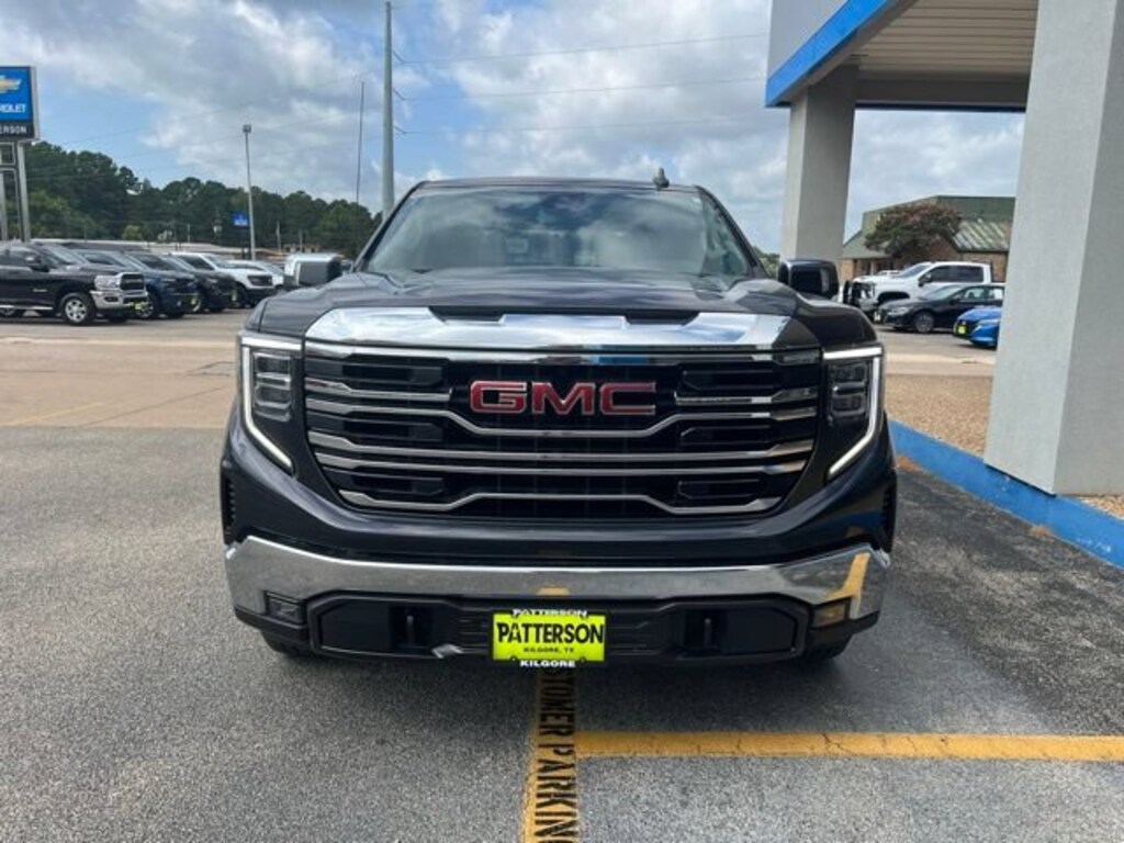 Used 2025 GMC Sierra 1500 SLT Truck