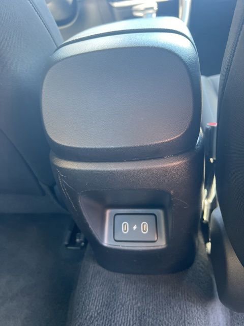 2024 Hyundai Elantra SEL - Photo 16