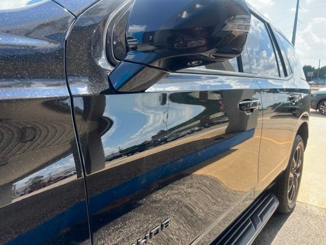 2023 Chevrolet Tahoe RST - Photo 6