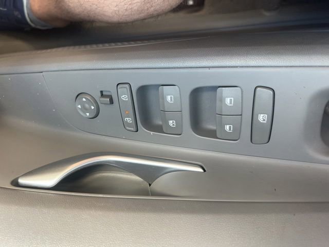 2025 Hyundai Elantra SEL - Photo 25
