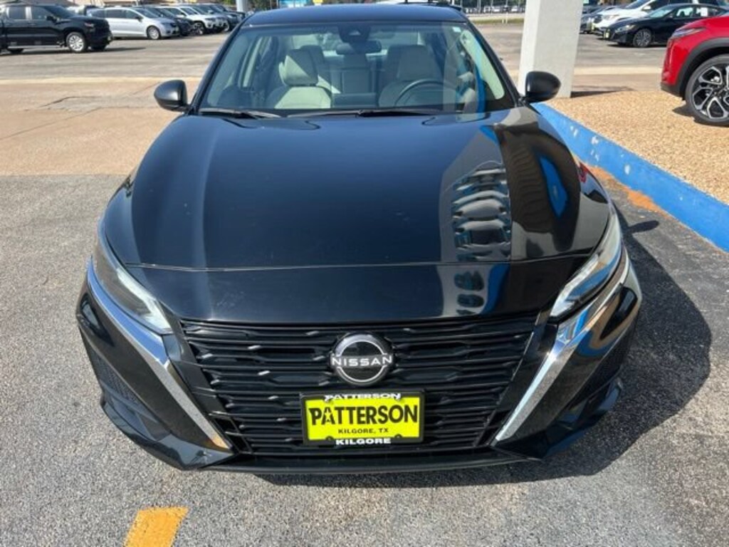 Used 2025 Nissan Altima SV