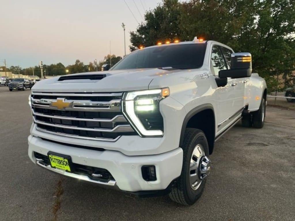 New 2026 Chevrolet Silverado 3500 HD High Country Truck
