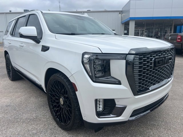 2024 GMC Yukon Denali Ultimate's photo