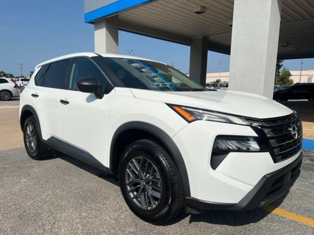 Used 2024 Nissan Rogue S
