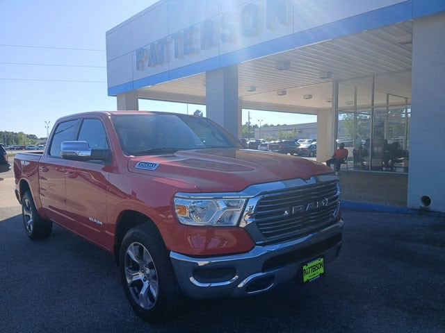 2024 RAM 1500 Laramie Crew Cab 5'7's photo