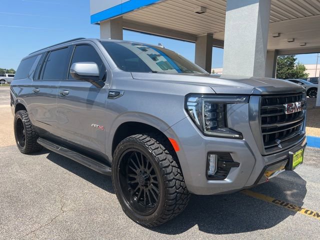2022 GMC Yukon XL AT4 - Photo 6