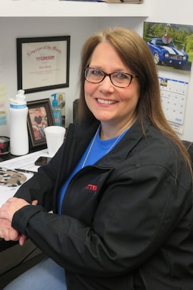 Staff member Terri Smith from ID_4e3d5e2881cb