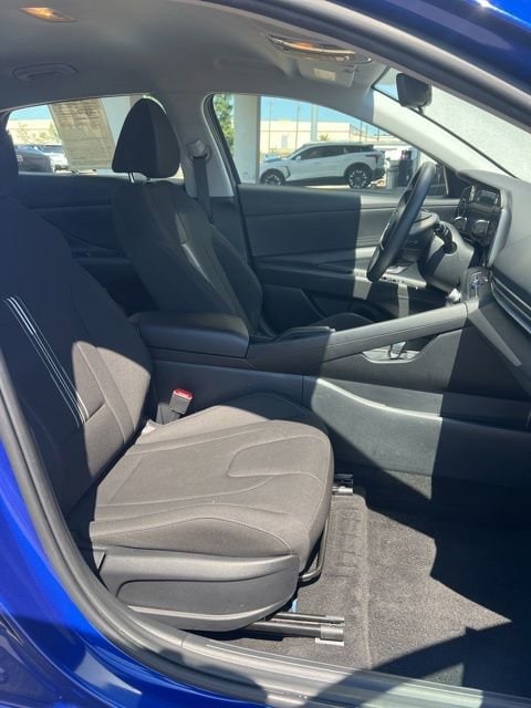 2024 Hyundai Elantra SEL - Photo 18