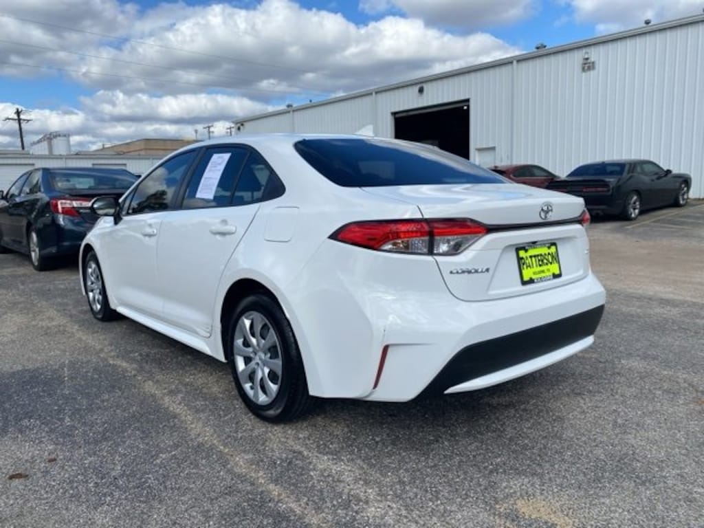 Used 2022 Toyota Corolla LE