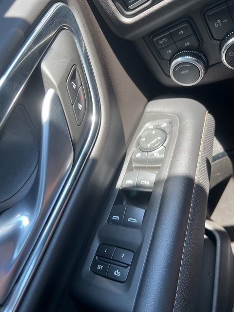 2022 GMC Yukon XL AT4 - Photo 27