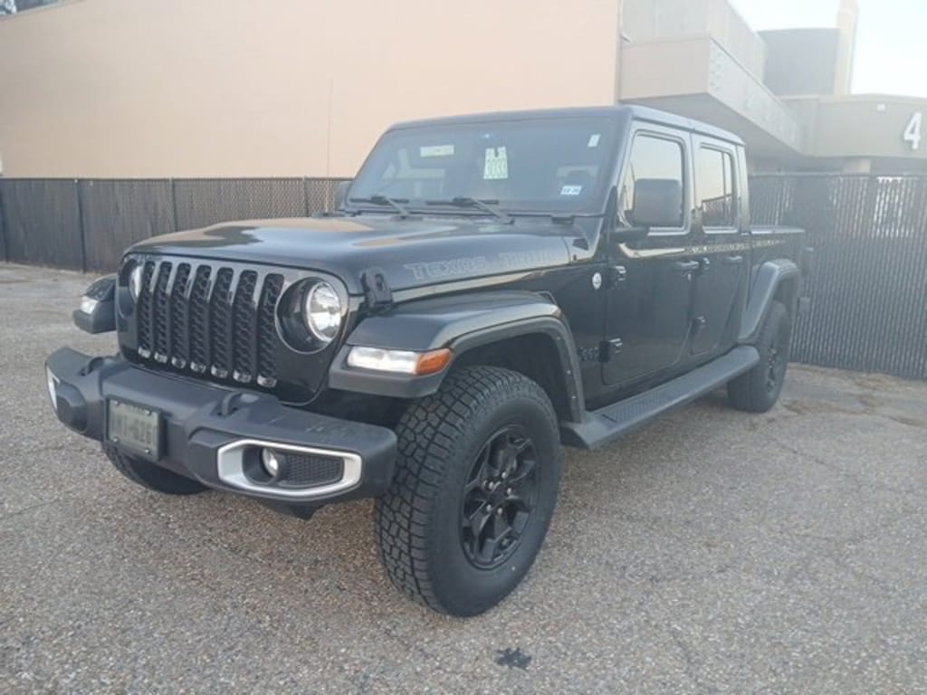 Used 2022 Jeep Gladiator Texas Trail