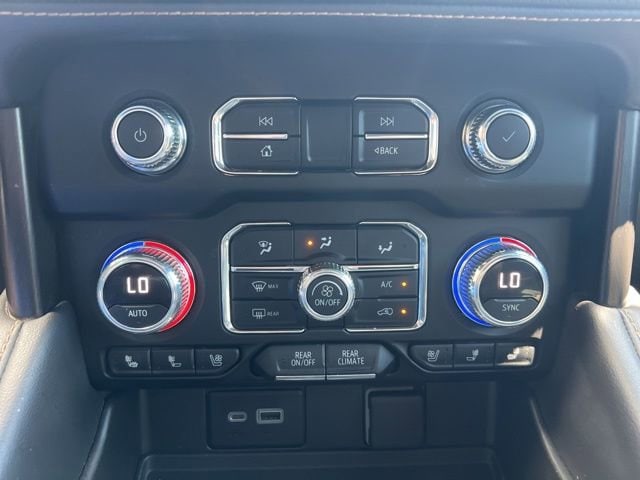 2022 GMC Yukon XL AT4 - Photo 23