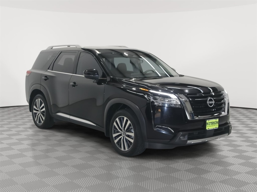 Used 2022 Nissan Pathfinder Platinum SUV