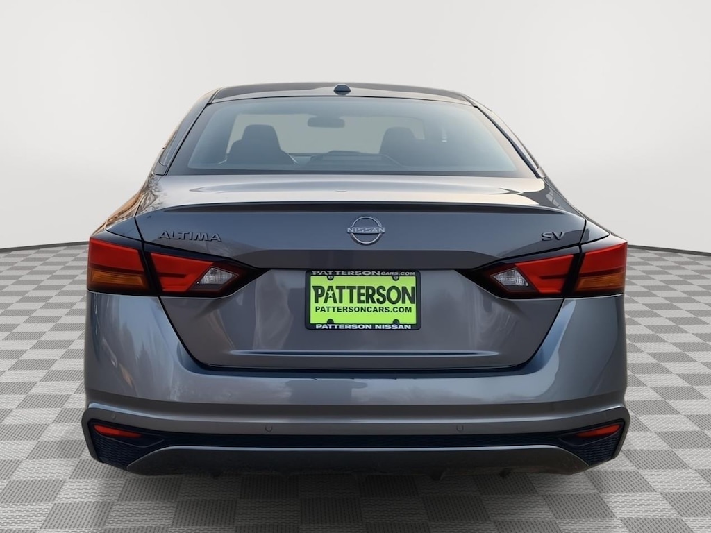 Used 2024 Nissan Altima 2.5 SV Sedan