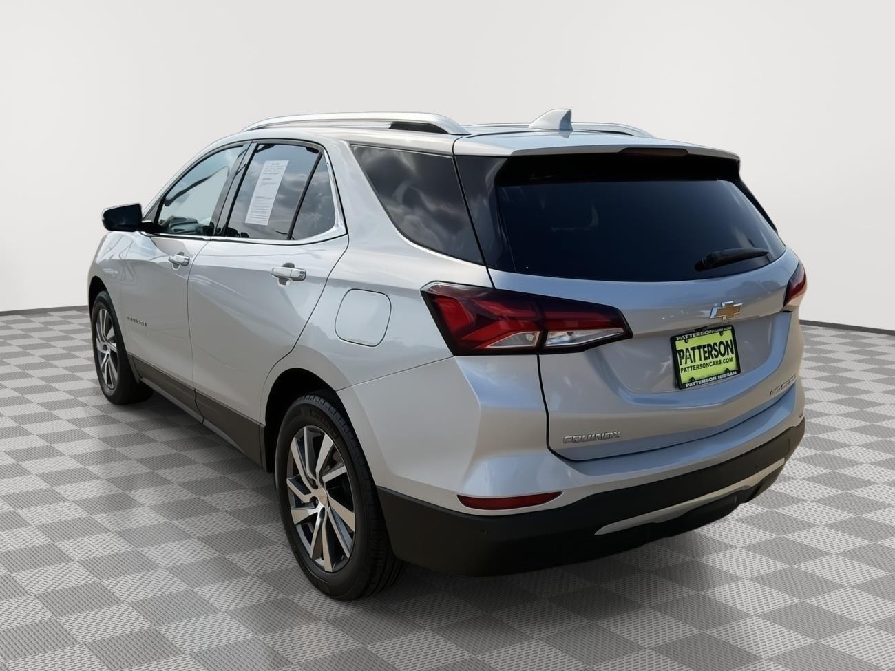 2022 Chevrolet Equinox Premier photo 3