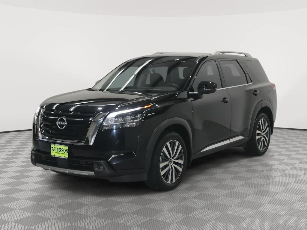 Used 2022 Nissan Pathfinder Platinum SUV