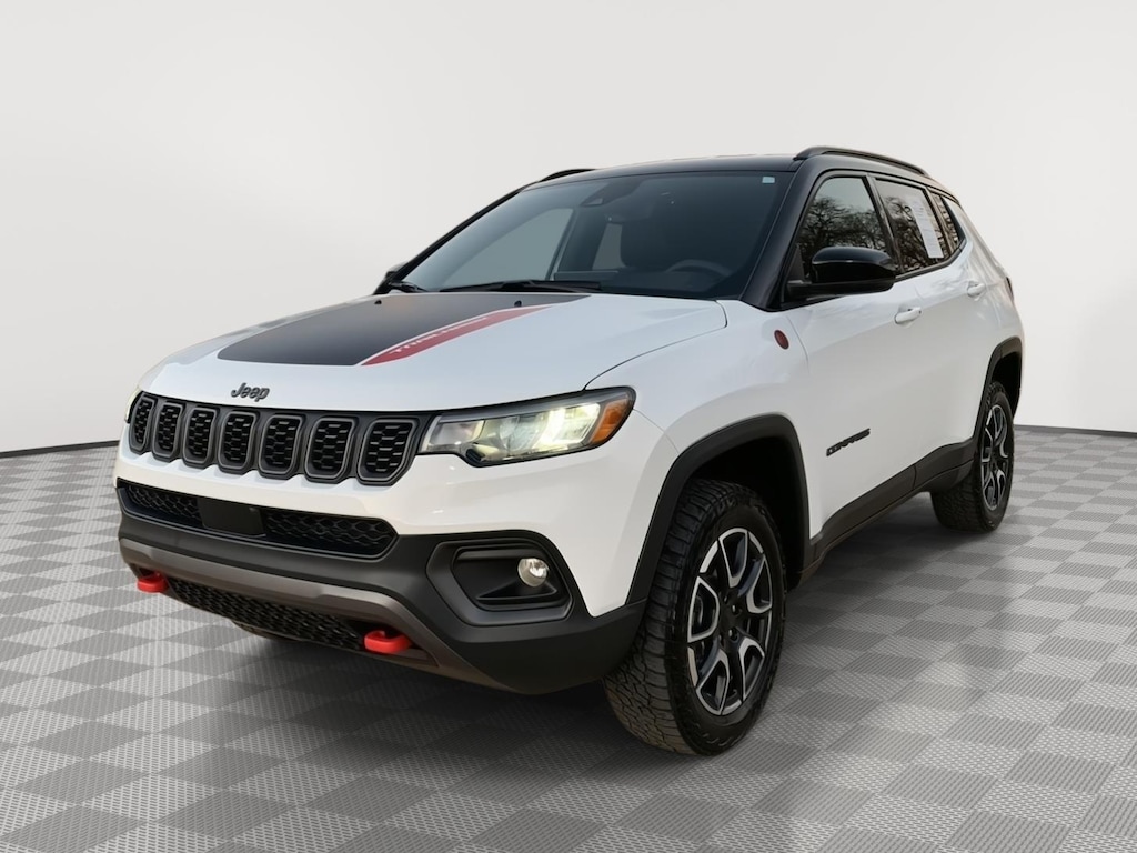 Used 2024 Jeep Compass Trailhawk SUV