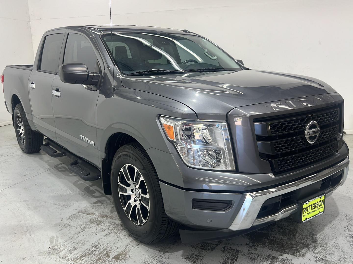 2021 Nissan Titan SV