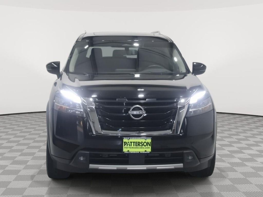 Used 2022 Nissan Pathfinder Platinum SUV