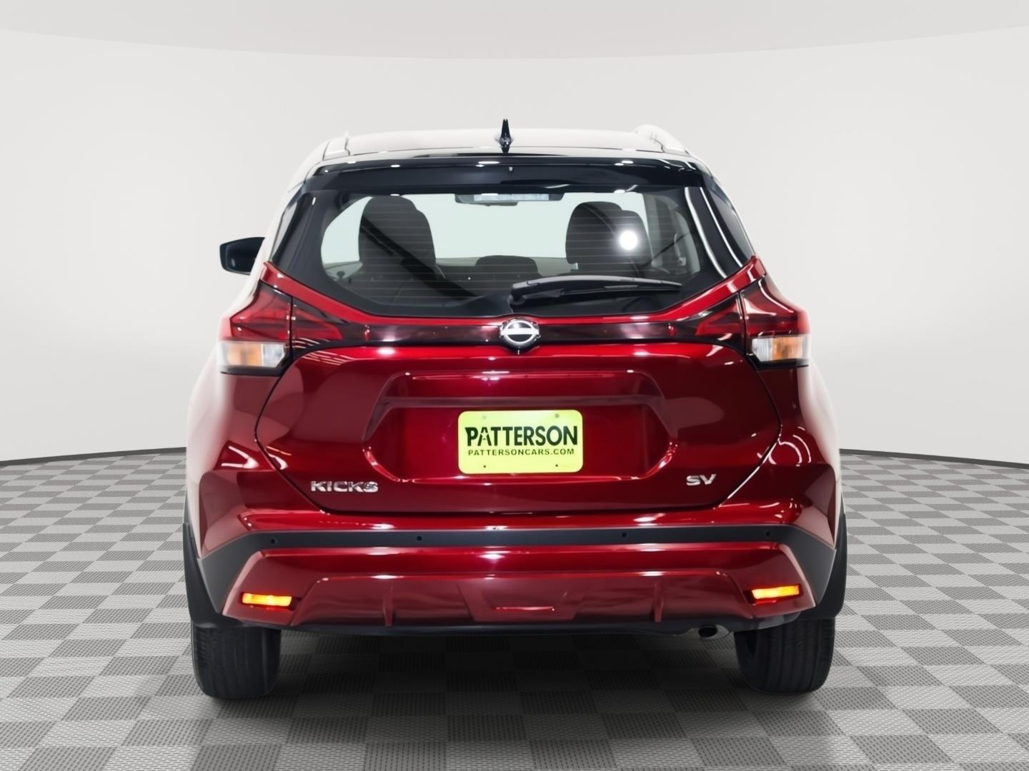2024 Nissan Kicks SV photo 2