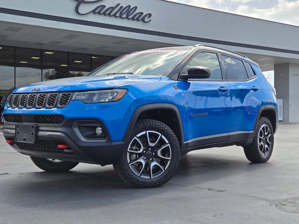 Used 2025 Jeep Compass Trailhawk