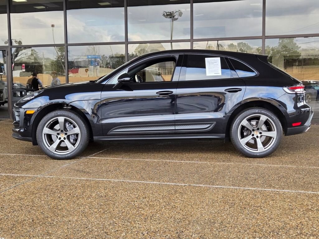 Used 2025 Porsche Macan 4DR AWD