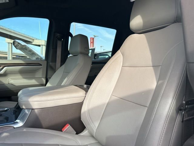 2023 GMC Sierra 1500 SLT - Photo 39