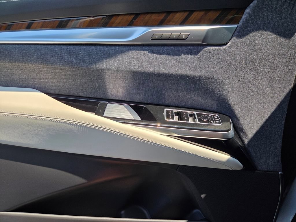 2026 Cadillac Escalade Platinum Sport - Photo 31