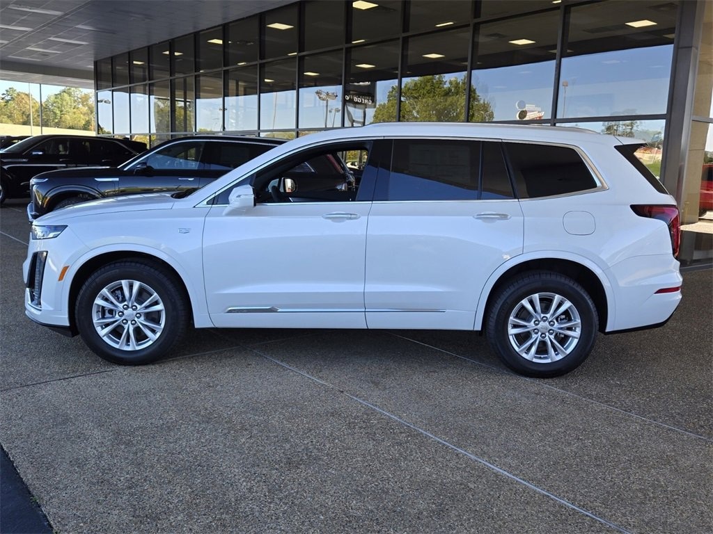 New 2025 CADILLAC XT6 Luxury SUV