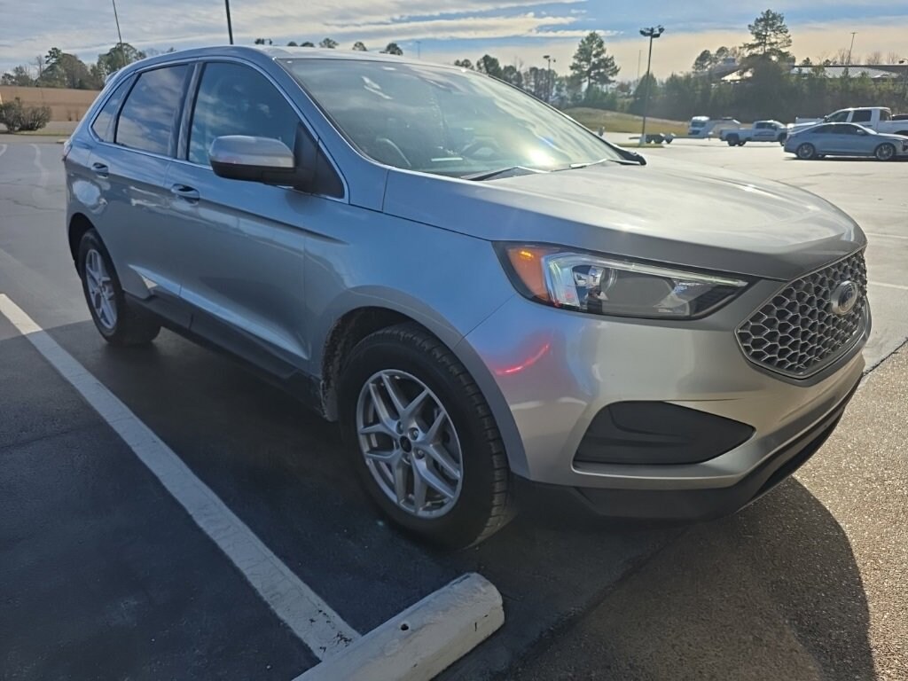 Used 2024 Ford Edge SEL