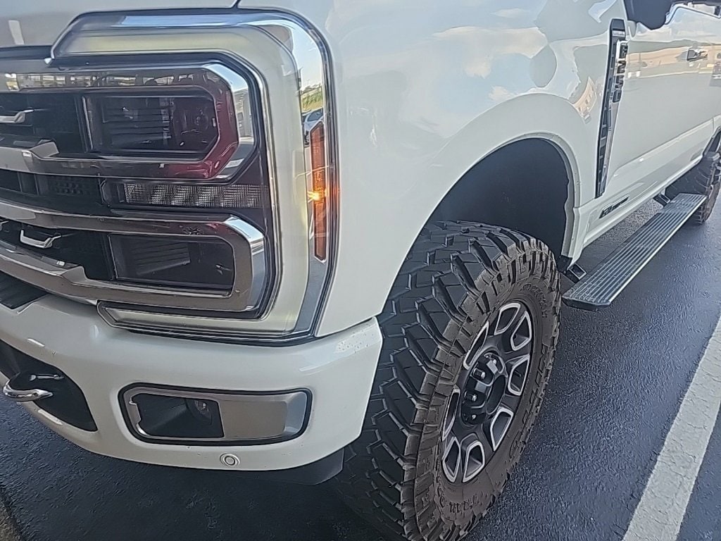 Used 2024 Ford F-250 Super Duty Platinum with VIN 1FT8W2BT1REC90091 for sale in Little Rock