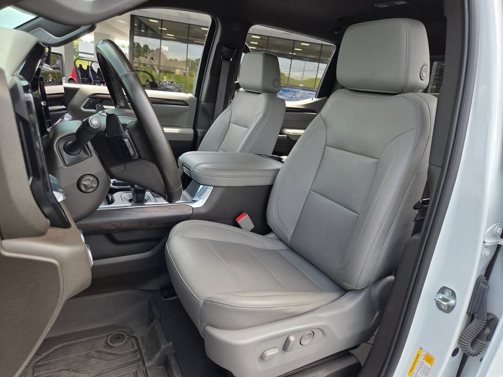 2023 GMC Sierra 1500 SLT - Photo 7